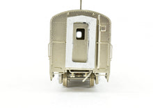 Load image into Gallery viewer, HO Brass Soho ATSF - Santa Fe 500 Series Dome - Lounge Finished As No. 503