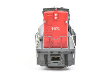 Load image into Gallery viewer, S Brass CON OMI - Overland Models SP - Southern Pacific EMD SD40T-2 116" Nose Factory Painted No. 8731