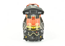 Load image into Gallery viewer, HO ScaleTrains "Rivet Counter" - BNSF - Burlington Northern Santa Fe GE Tier 4 GEVO ET44C4-T4 No. 3797 W/ESU DC/DCC & Sound