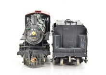 Load image into Gallery viewer, HO Brass Oriental Limited GN - Great Northern 4-6-0 Class E-8 - Custom Painted No.1061 - Green Boiler Jacket