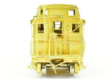 Load image into Gallery viewer, HO Brass OMI - Overland Models, Inc. NH - New Haven NE-2 Caboose - C500-C505