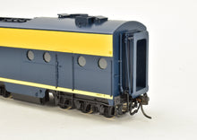 Load image into Gallery viewer, HO Brass CON TCY - The Coach Yard No. 0458 ATSF - Santa Fe Steam Generator Tender FP No. 9001