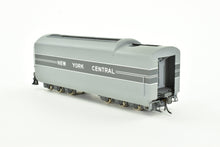 Load image into Gallery viewer, HO Brass CON Key Imports "Custom Series" NYC - New York Central 1940 20th Century Limited Dreyfuss Hudson and 6 Car Passenger Set