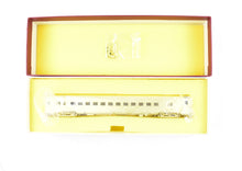 Load image into Gallery viewer, HO Brass Shoreham Shops GN - Great Northern 48 Seat Coach - Vestibule Forward