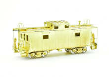 Load image into Gallery viewer, HO Brass OMI - Overland Models, Inc. NH - New Haven NE-6 Caboose