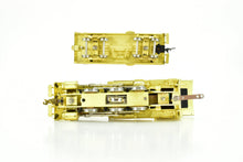 Load image into Gallery viewer, HO Brass Oriental Limited CB&Q - Burlington Route G-8 0-6-0 Cross Compound Air Pump