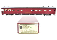 Load image into Gallery viewer, HO Brass CON W&R Enterprises Soo Line Business Car "Minneapolis" Pro-Painted