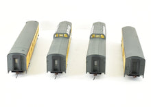 Load image into Gallery viewer, HO Rivarossi UP - Union Pacific Passenger Car Set B - 2 Vista Dome, 1 10-6 Pullman, 1 Baggage