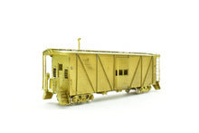 Load image into Gallery viewer, HO Brass OMI - Overland Models, Inc. GN - Great Northern "Bay Window" Wooden Caboose No. X-320