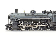 Load image into Gallery viewer, HO Brass DVP - Division Point DM&IR - Duluth Missabe & Iron Range Class "P" 4-6-2 L20 #402 Grey Boiler Scheme FP