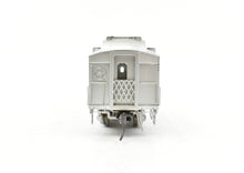 Load image into Gallery viewer, HO Brass Hi-Country Brass ATSF - Santa Fe Diner #1404 Heavyweight Custom Painted As No. 1411