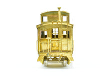 Load image into Gallery viewer, HO Brass LMB CB&Q - Burlington Route Wood Caboose
