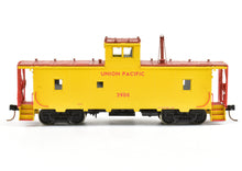 Load image into Gallery viewer, S Brass CON OMI - Overland Models UP - Union Pacific CA-5 Caboose Pro-Painted #3900