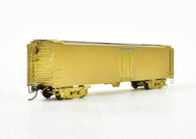 Load image into Gallery viewer, HO Brass Cascade Models REA - Railway Express Agency 50' Steel Express Refrigerator Car