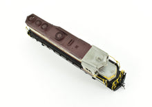 Load image into Gallery viewer, HO Brass Oriental Limited C.P. - Canadian Pacific EMD GP30 PH II 2250 HP FP #5001