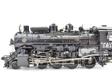 Load image into Gallery viewer, HO Brass CON PSC - Precision Scale Co. DM&IR 2-8-0 Late Version Factory Painted #1213