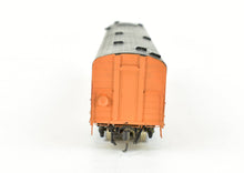 Load image into Gallery viewer, HO Brass Oriental Limited MILW - Milwaukee Road Olympain Hiawatha #1315 or 1316 Baggage Dorm CP