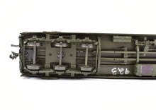 Load image into Gallery viewer, HO Brass CON TCY - The Coach Yard No. 1293 ATSF - Santa Fe Heavyweight Baggage Express FP No. 2086