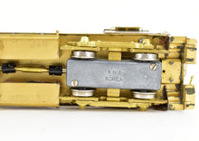 Load image into Gallery viewer, HO Brass Oriental Limited Various Roads EMD SW9 Switcher AS-IS