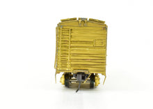 Load image into Gallery viewer, HO Brass Cascade Models REA - Railway Express Agency 50' Steel Express Refrigerator Car