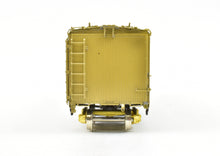 Load image into Gallery viewer, HO Brass OMI - Overland Models, Inc. ATSF - Santa Fe SFRD Rr-10 Class 50' Ice Bunker Wood Refrigerator Car