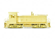 Load image into Gallery viewer, HO Brass Oriental Limited Various Roads EMD SW-8 800HP Diesel Switcher