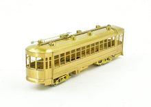 Load image into Gallery viewer, HO Brass MTS Imports CSL - Chicago Surface Lines 5703-5827 "Nearside" Car