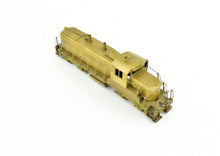 Load image into Gallery viewer, HO Brass Trains Inc. C&IM - Chicago & Illinois Midland Railway - EMD RS-1325 Diesel Switcher