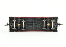 Load image into Gallery viewer, HO Brass DVP - Division Point M&STL - Minneapolis & St Louis Wood Cupola Caboose FP