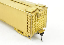 Load image into Gallery viewer, HO Brass Cascade Models REA - Railway Express Agency 50' Steel Express Refrigerator Car