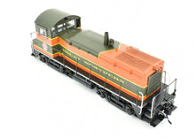 Load image into Gallery viewer, HO Brass Oriental Limited GN - Great Northern EMD SW-8 800HP Switcher Pro Custom Painted