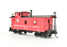 Load image into Gallery viewer, HO Brass DVP - Division Point M&STL - Minneapolis & St Louis Wood Cupola Caboose FP