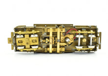 Load image into Gallery viewer, HO Brass Northwest Short Line - Various - 15 ton "tee boiler" Class "A" Climax - Geared Locomotive