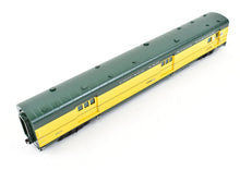 Load image into Gallery viewer, HO Brass Railway Classics C&NW - Chicago and North Western "400" Baggage 15' Mail RPO Car FP #8202