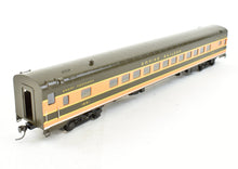 Load image into Gallery viewer, HO Brass Oriental Limited GN - Great Northern Streamlined "Empire Builder" 1221-1226 Coach Unskirted Pro-Painted