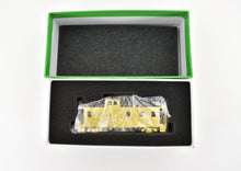 Load image into Gallery viewer, HO Brass OMI - Overland Models, Inc. GN - Great Northern Steel Caboose Nos. X256-268, 1945 Era