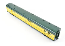 Load image into Gallery viewer, HO Brass Railway Classics C&NW - Chicago and North Western "400" Baggage 15' Mail RPO Car FP #8202
