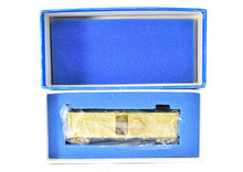 Load image into Gallery viewer, HO Brass Pecos River Brass ATSF - Santa Fe Bx-6 Boxcar Without Panels