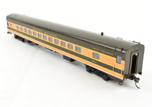Load image into Gallery viewer, HO Brass Oriental Limited GN - Great Northern Streamlined "Empire Builder" 1221-1226 Coach Unskirted Pro-Painted