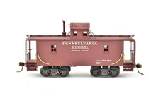 Load image into Gallery viewer, HO Brass LMB PRR - Pennsylvania Railroad N-6 Wood Caboose Custom Painted #982031