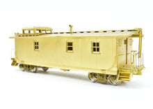 Load image into Gallery viewer, HO Brass NJ Custom Brass NYC - New York Central #2013 "Pacemaker" Caboose