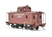 Load image into Gallery viewer, HO Brass LMB PRR - Pennsylvania Railroad N-6 Wood Caboose Custom Painted #982031