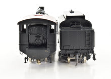 Load image into Gallery viewer, HO Brass Oriental Limited GN - Great Northern 2-6-2 Class J-1- FP - Green Boiler Jacket