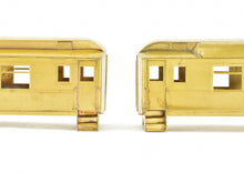 Load image into Gallery viewer, HO Brass Lambert #840 ATSF - Santa Fe Pair of Heavyweight Coaches Without Trucks