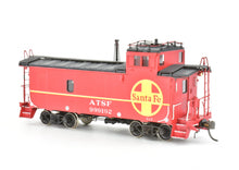 Load image into Gallery viewer, HO Brass CIL - Challenger Imports AT & SF - Santa Fe Caboose Class CE-1 FP No. 999192