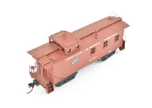 Load image into Gallery viewer, HO Brass Trains Inc. C&NW - Chicago & North Western Wood Caboose Custom Painted