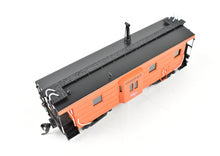 Load image into Gallery viewer, Copy of HO Brass OMI - Overland Models, Inc. MILW - Milwaukee Road Bay Window Caboose With Small Intermediate Ribs Pro-Painted