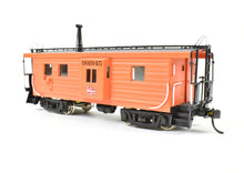 Load image into Gallery viewer, Copy of HO Brass OMI - Overland Models, Inc. MILW - Milwaukee Road Bay Window Caboose With Small Intermediate Ribs Pro-Painted