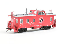 Load image into Gallery viewer, HO Brass DVP - Division Point GN - Great Northern X Series Slanted Cupola Caboose Factory Painted No. X-5