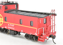 Load image into Gallery viewer, HO Brass CIL - Challenger Imports AT & SF - Santa Fe Caboose Class CE-1 FP No. 999192